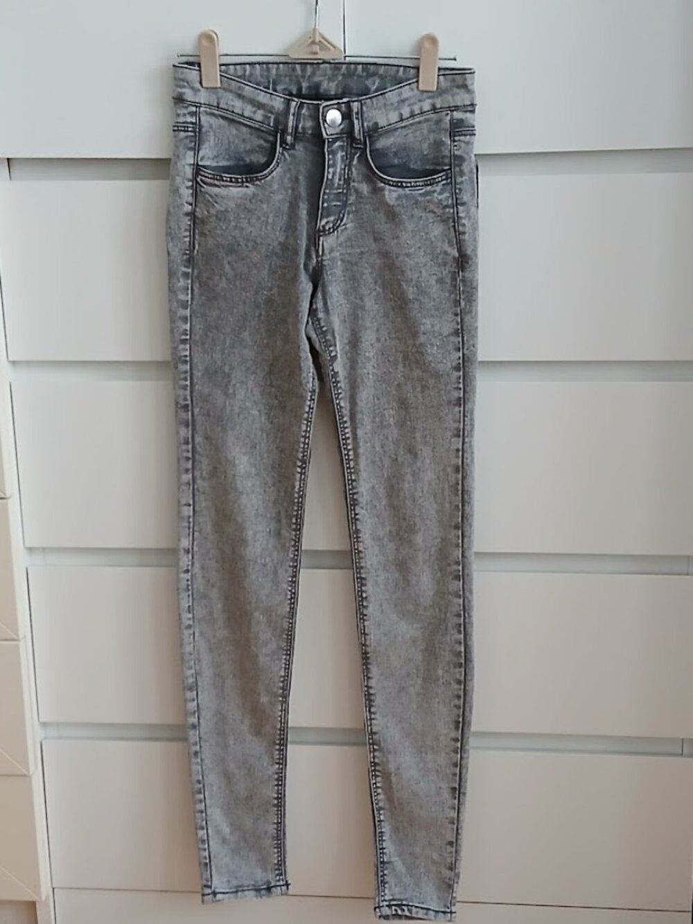 H&M Divided - RETRO acid washed jeans - slim size 2